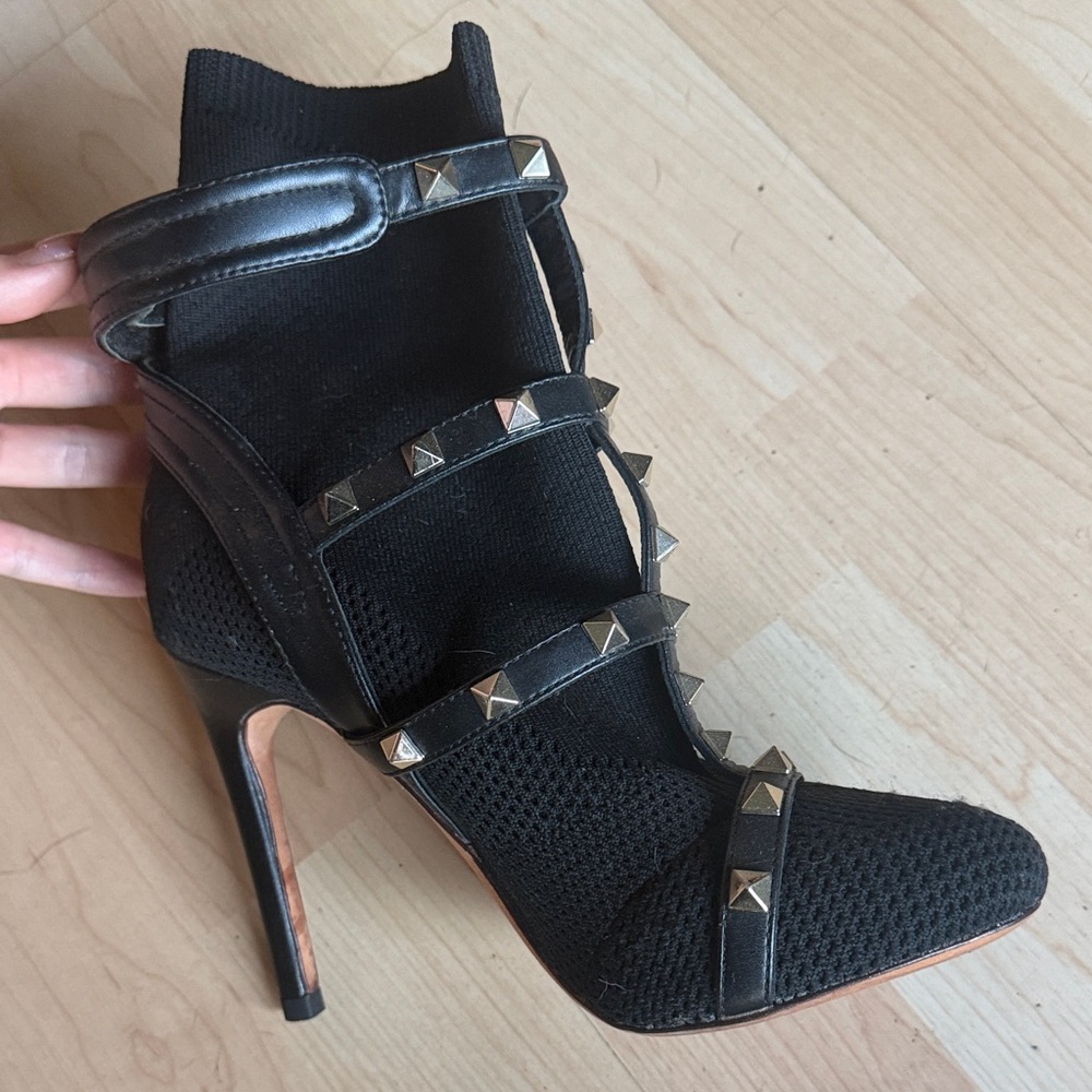Valentino ankle boots heel